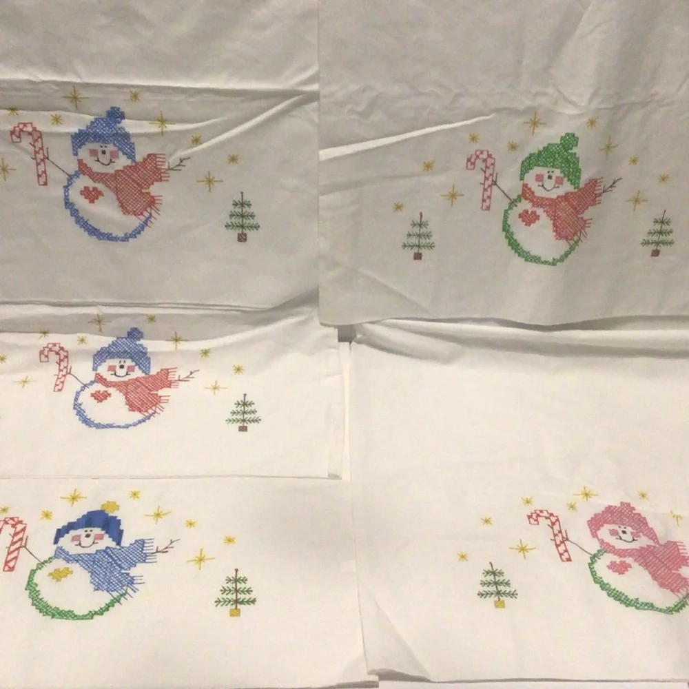 White Snowman Cross-Stitch Pillowcase Set - Festive Holiday Bedding